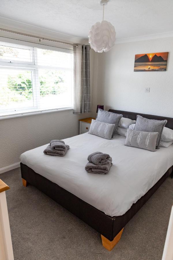 2 Chatsworth Riverscape Apartments - Peaceful Apartment In Great Location With Free Parking Overlooking The Gannel Just A Short Walk From Newquays Incredible Beaches And Local Amenities Ньюки Экстерьер фото